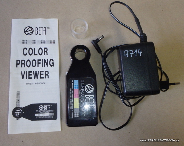 Přístroj na kontrolu barevnosti tisku COLOR PROOFING VIEWE (09714 (2).JPG)